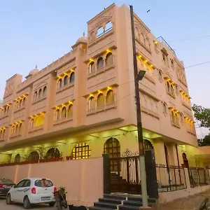 3* Hotel The Taj Vista -walking Distance To Taj Mahal