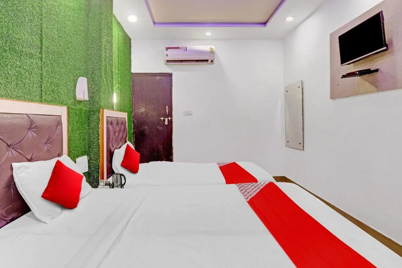 Oyo Flagship Green House Agra  Hotel Agra (Uttar Pradesh)