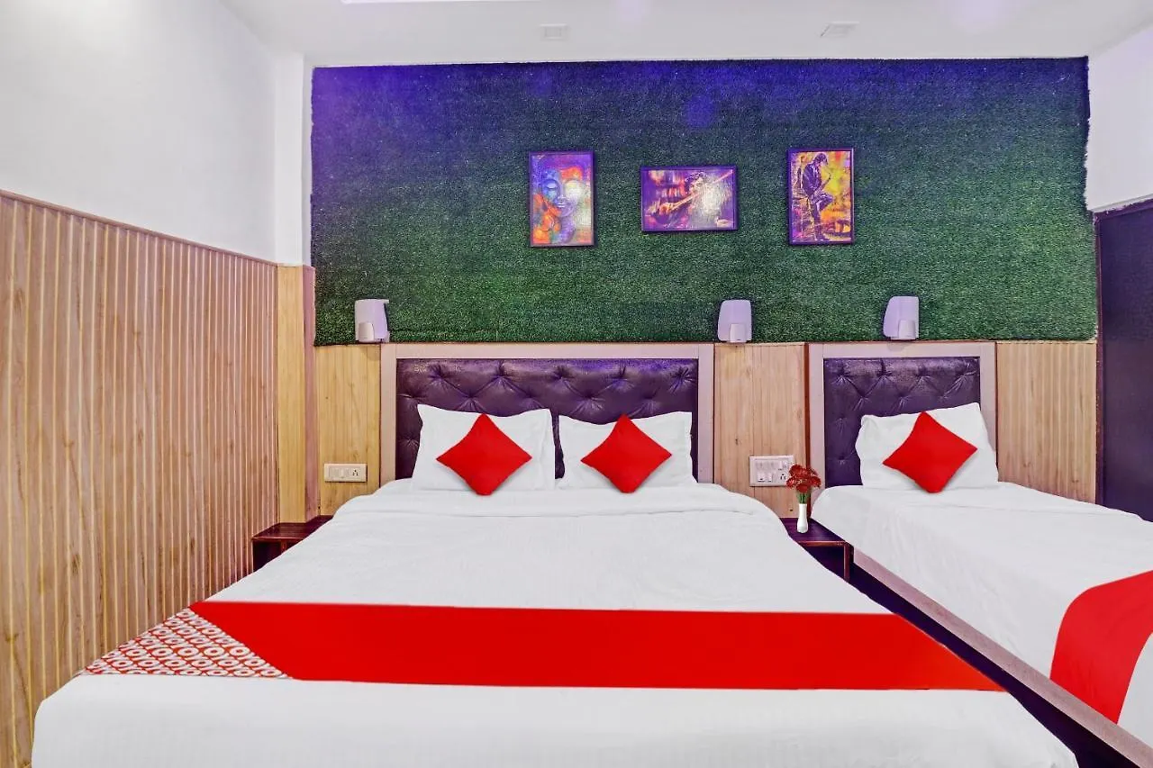 Oyo Flagship Green House Agra  3*, Agra (Uttar Pradesh) India